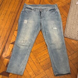 Old Navy destroyed Straight Jeans